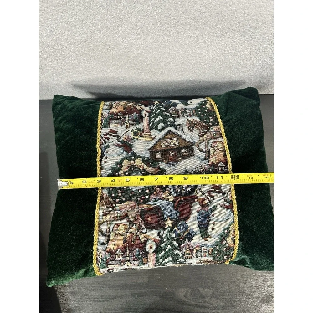 Green Velveteen Christmas Holiday Winter Pillow‎ (14